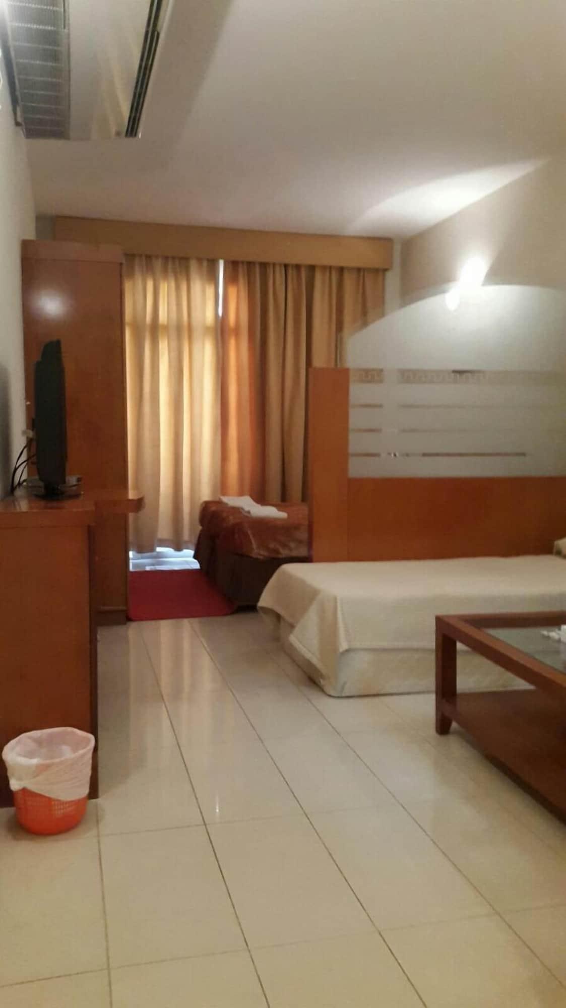 Al Raien Hotel Apartment Dubai Luaran gambar