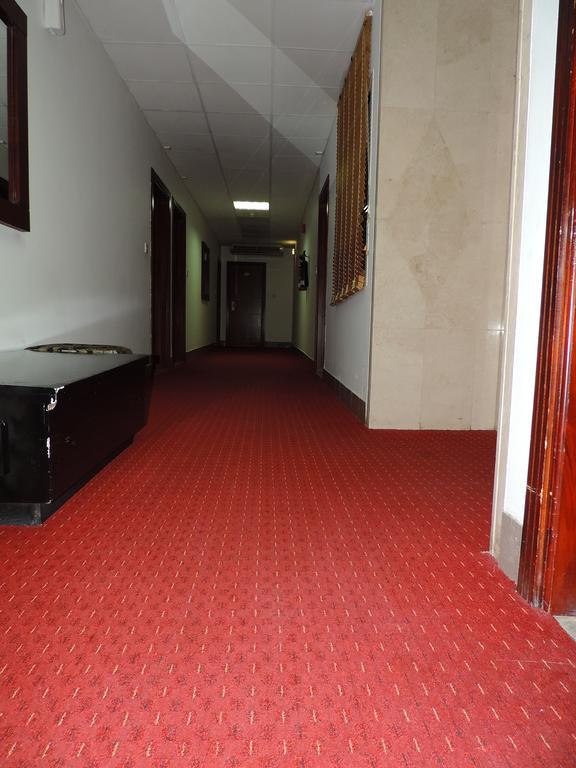 Al Raien Hotel Apartment Dubai Luaran gambar